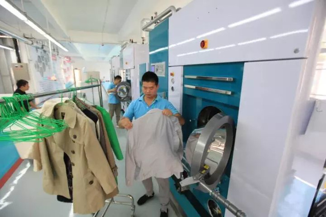 轻资产创业新风口 济南盛康发布“无设备洗衣店”加盟计划，计算机系统服务成核心引擎